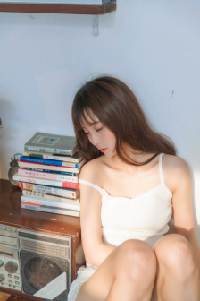 舞蹈生打屁股